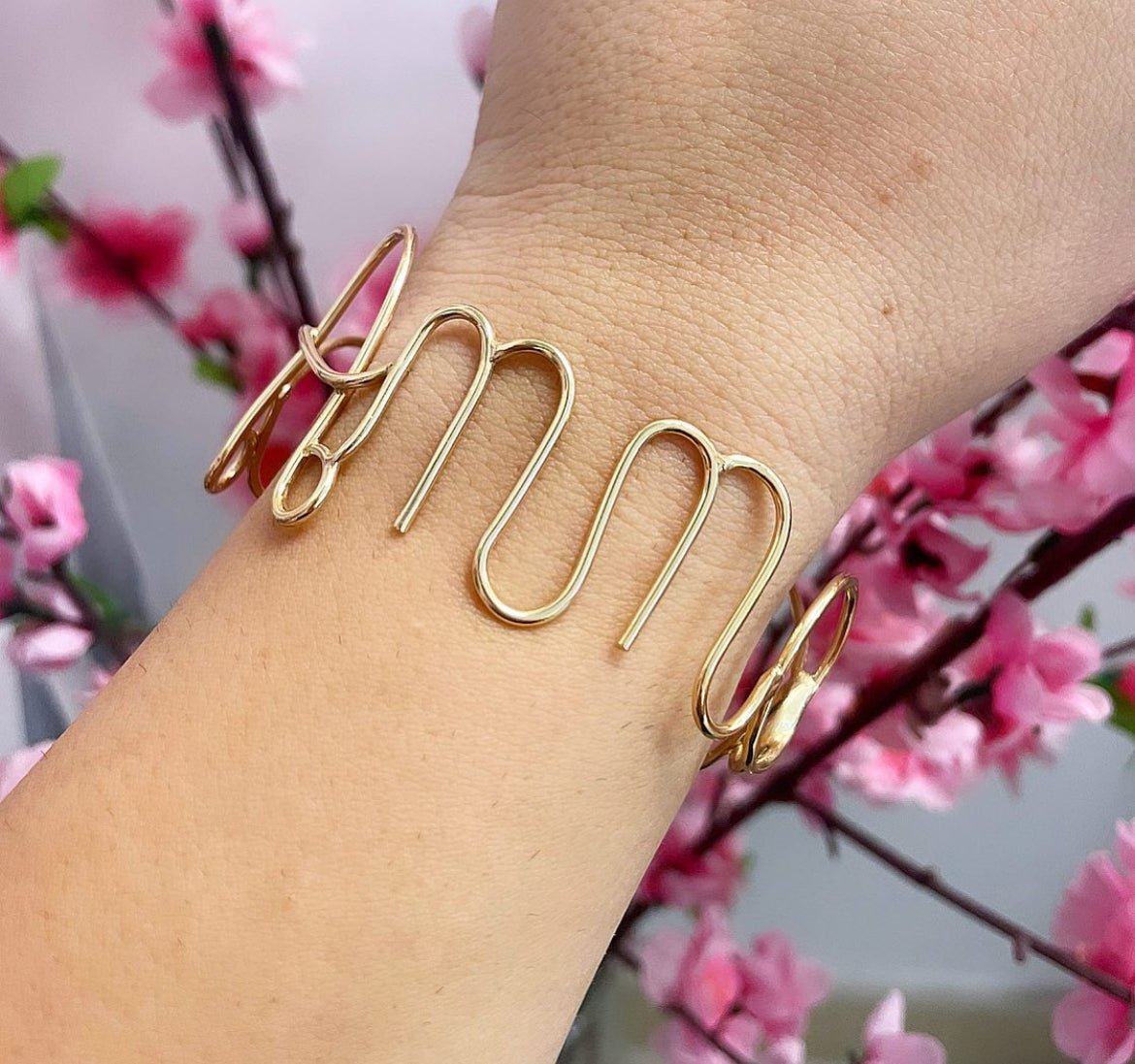 Bracciale Filo Nome Aperto - Iside® - Gioielli Personalizzati